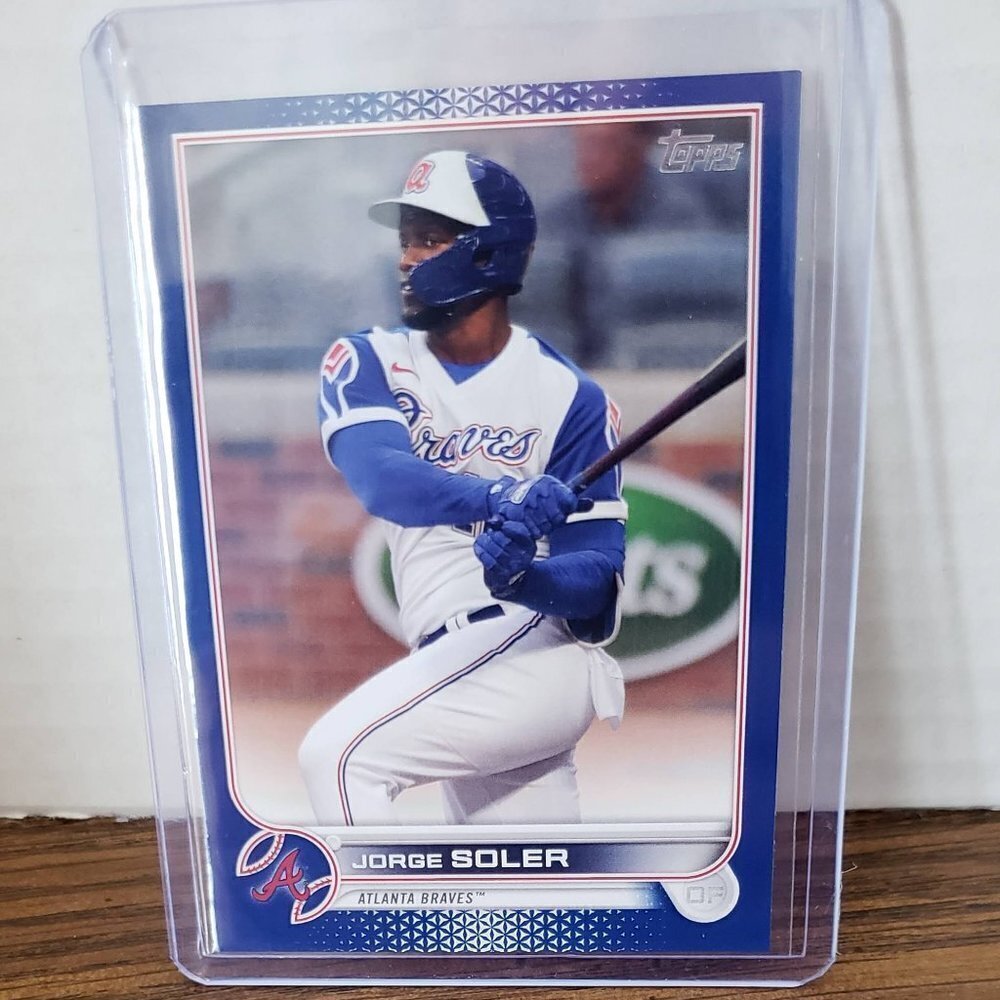 Jorge Soler 2022 Topps Series Royal Blue Parallel #208 Atlanta Braves